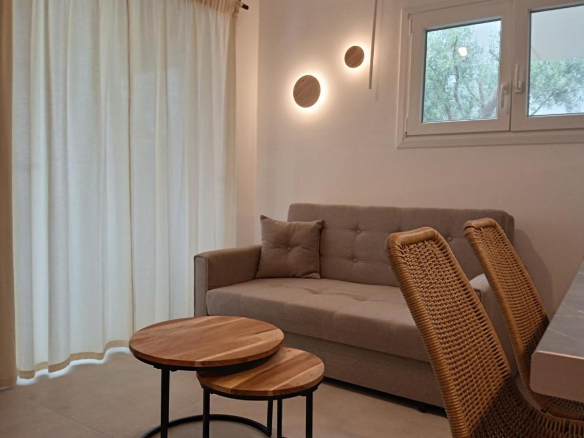 Q Luxury Rooms Paleros Exterior foto